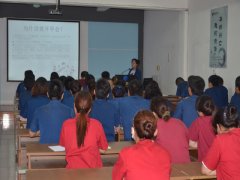 公司輪班長學習歸來談感受 班組培訓得到深化