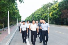 市國(guó)資委黨委書(shū)記王濤一